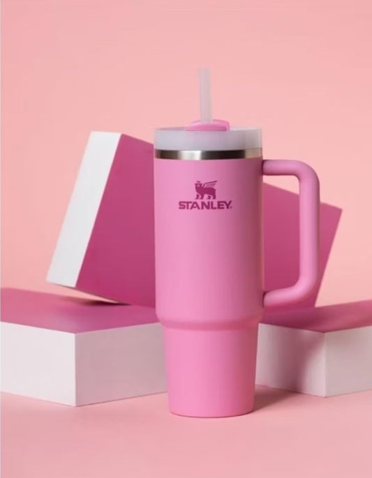 Copo Stanley térmico 1200ml com canudo plástico